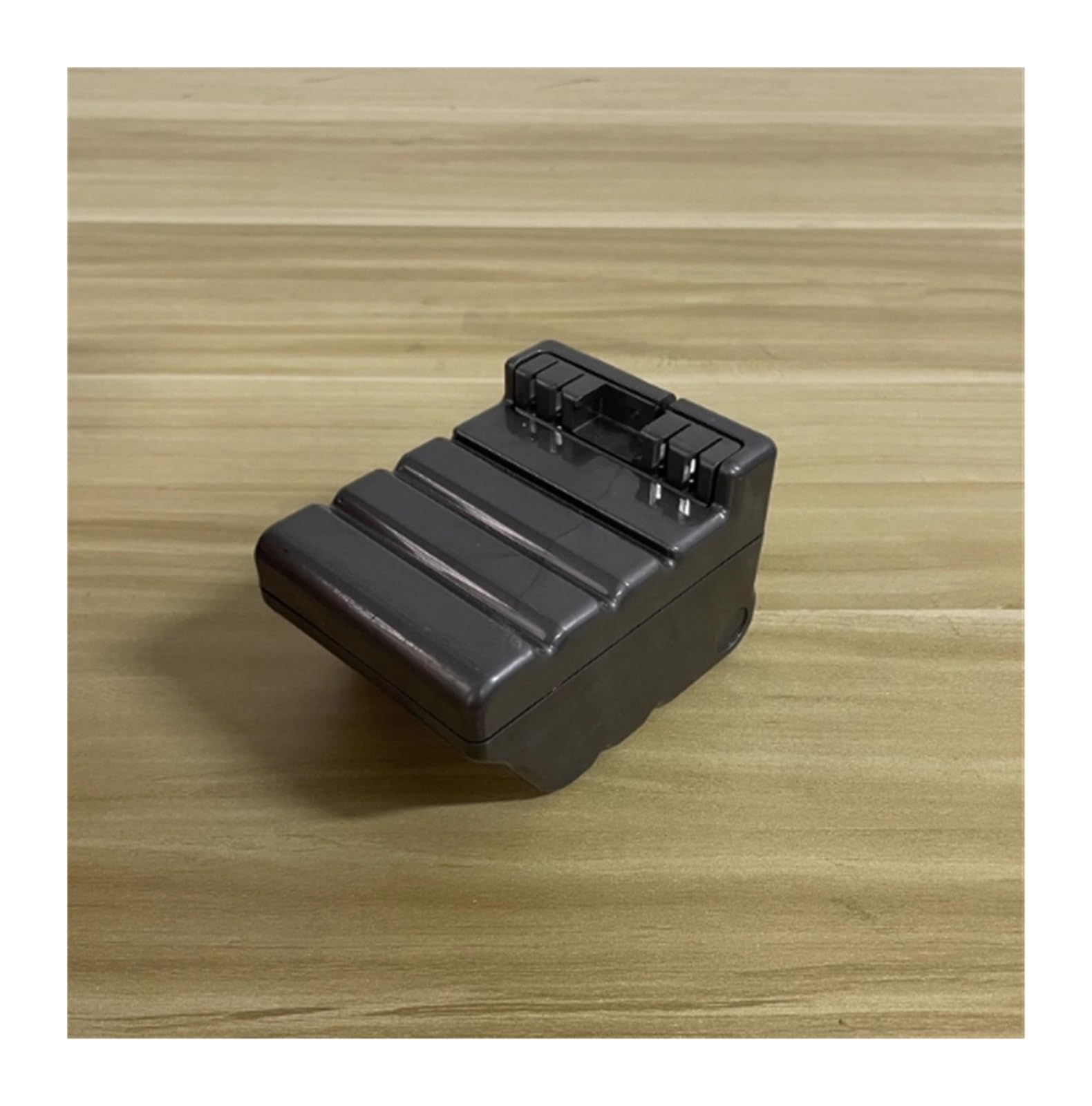 ダイソン 360 eye  バッテリー Amazon.com: BCWBLWE 14.8V/6600mah Battery。Compatible for Dyson